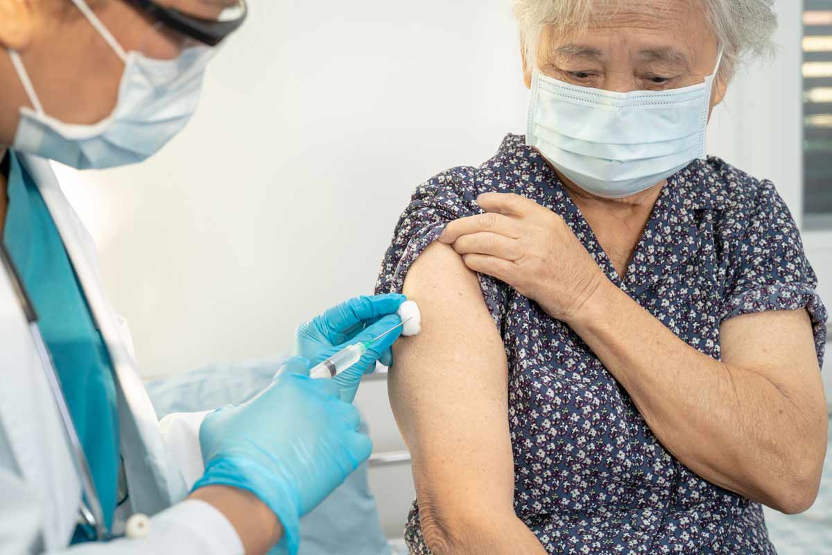 importance of vaccines for elderly